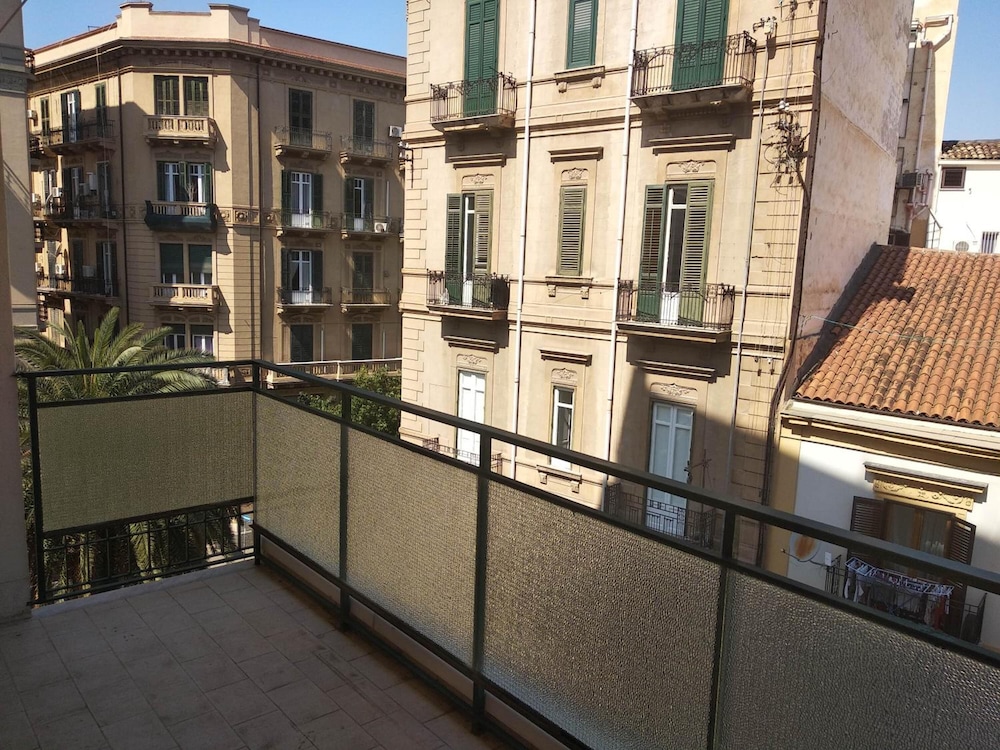 Under40 - Students Apartment - Adults Only