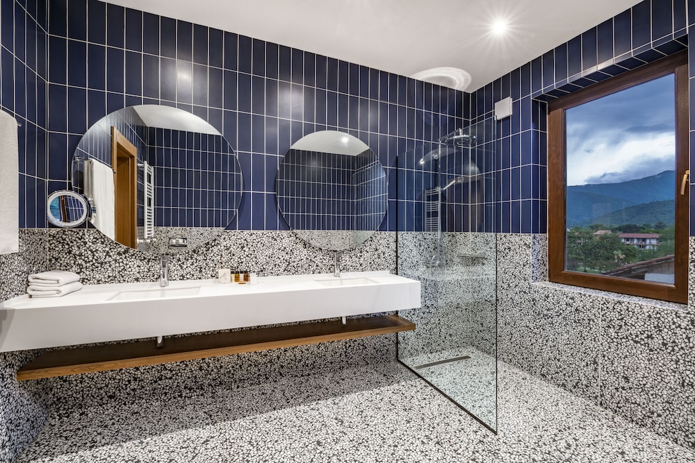Lopota Lake Resort & Spa