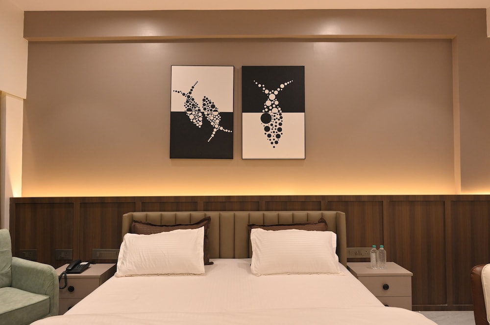 Plumeria Hotel