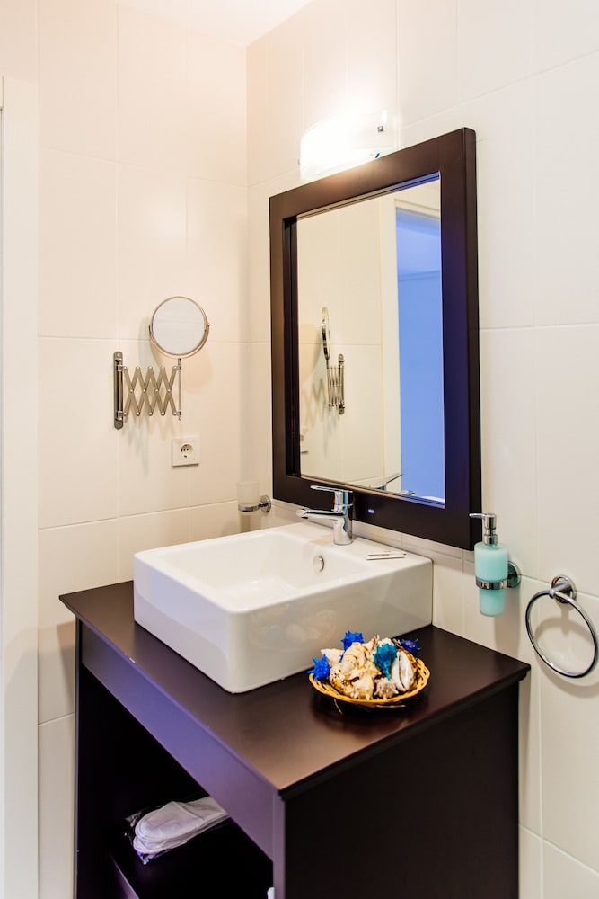 Via Farilya Otel - Image 12