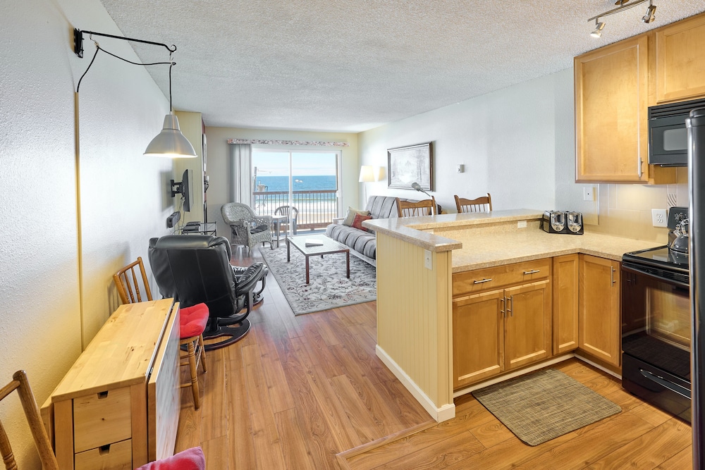 Lincoln City Vacations - Surftides Plaza Rentals - Property Image 24