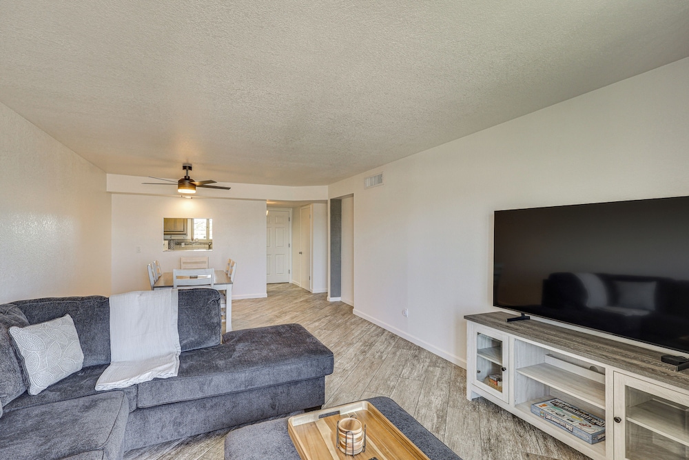 1 Mi to Lake Havasu: Outdoor Rec Hub w/ Views!