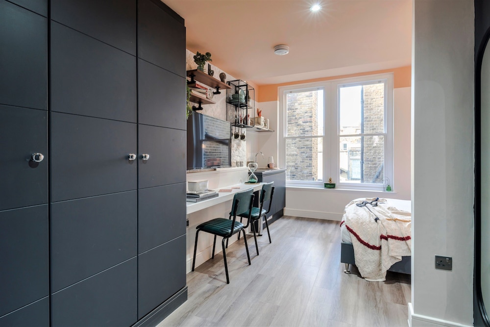 Your Apartment I Brixton