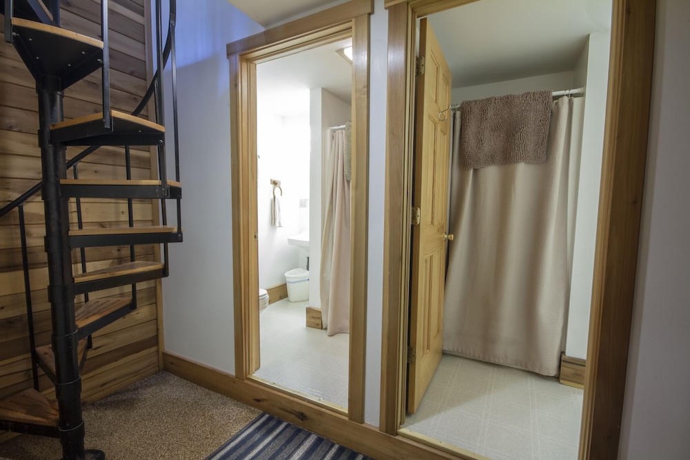 Opossum Creek Retreat - Property Image 18