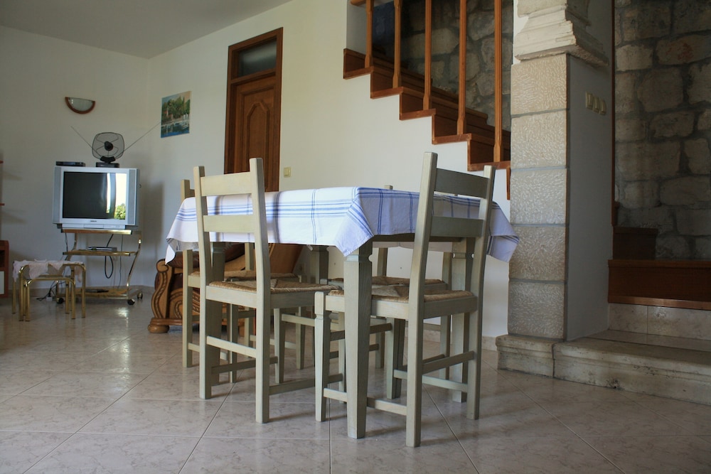 Villa Gverovic