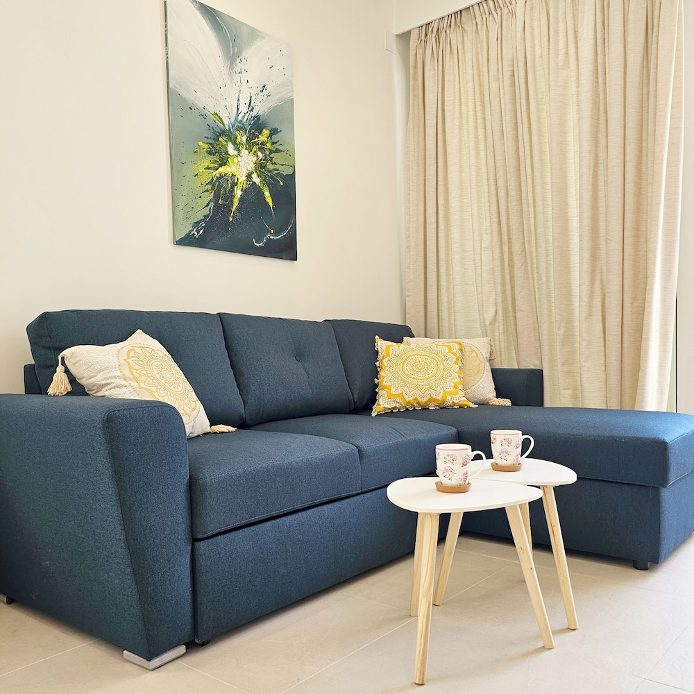 Ares Beachfront Luxury Rooms