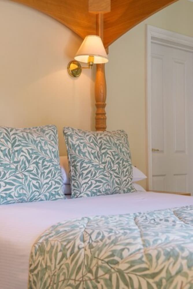 Moorhill House Hotel