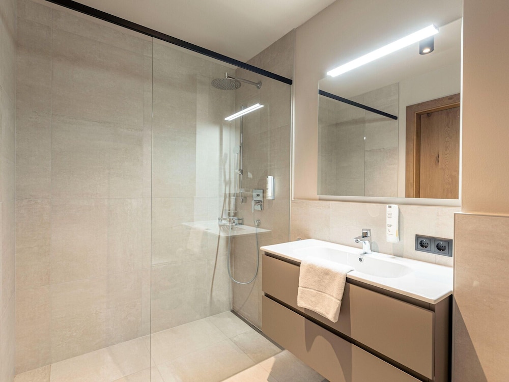 Premium Apartment With Indoor Pool