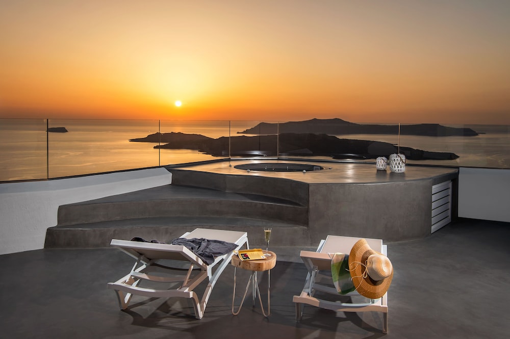 Villa Irini Fira Adults Only