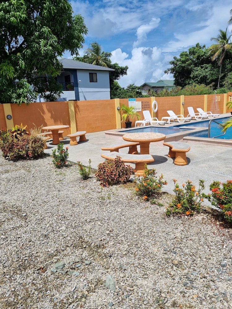 Ri'Biero's Holiday Apartments