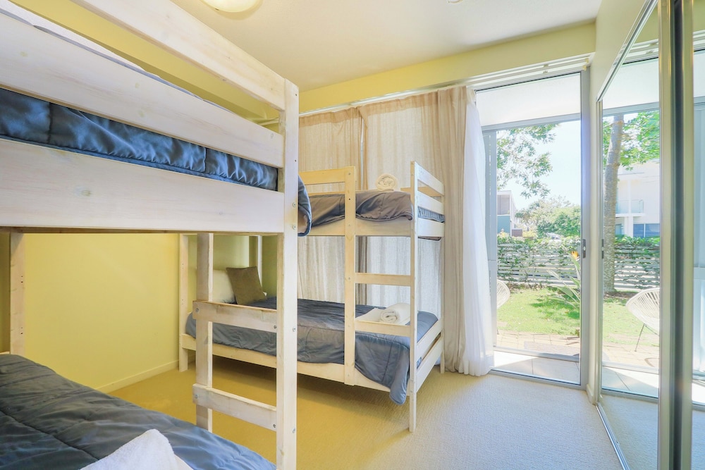 Drift South Holiday Apartments