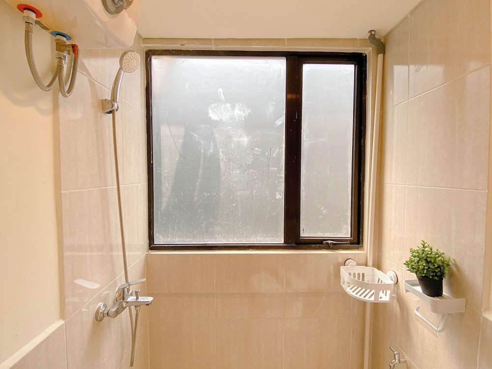 Warm 2Br Apartment At Meikarta
