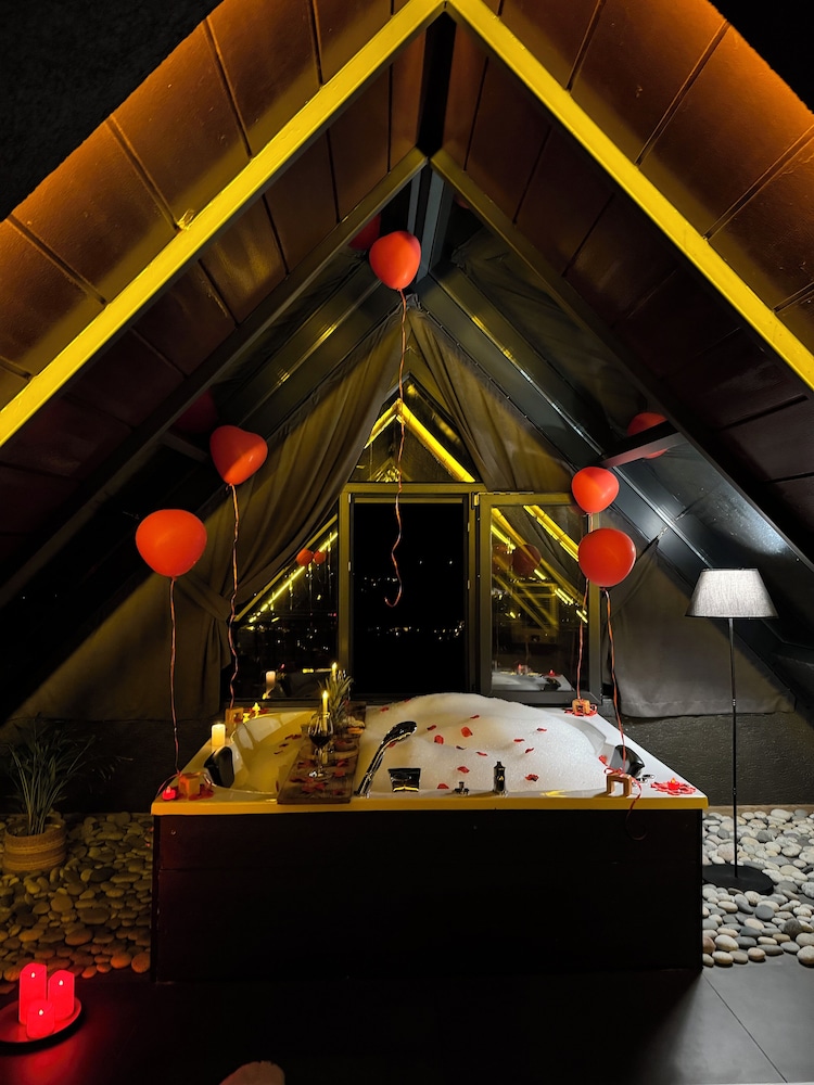 Wood Life Bungalow
