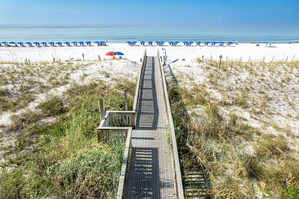 Islander Beach Resort 403 Condo