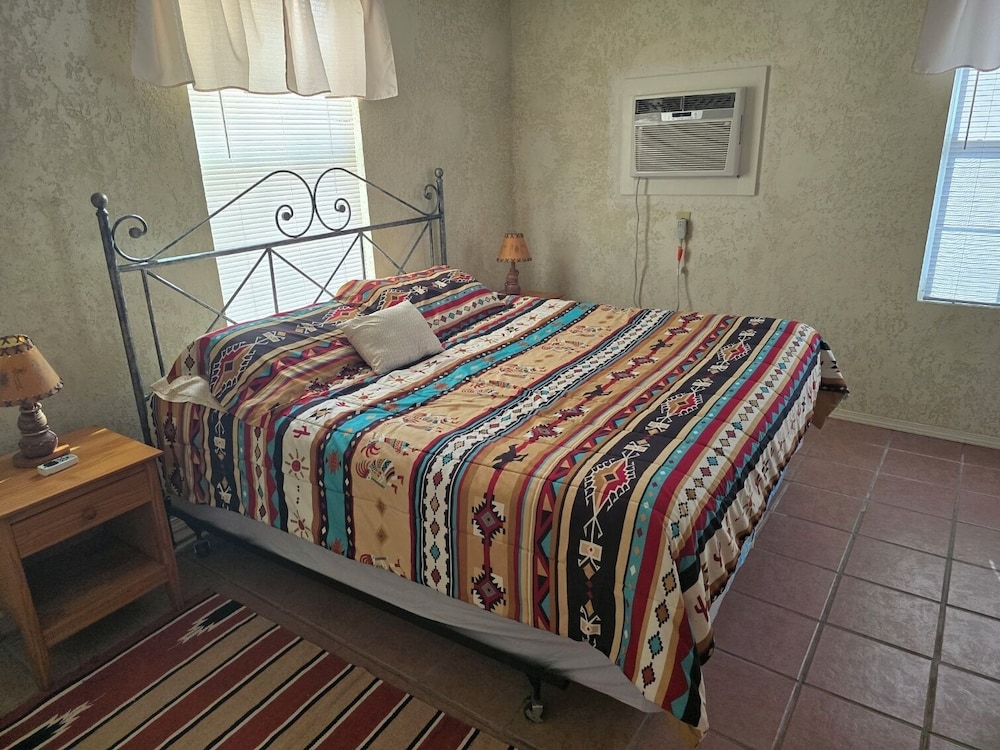 Chisos Mining Co Motel