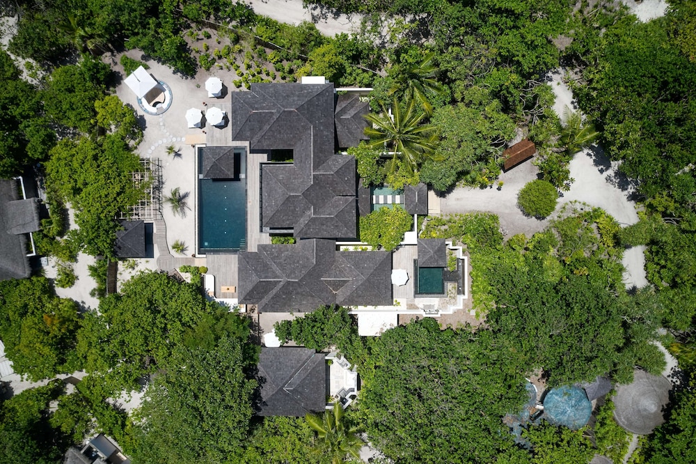 JA Manafaru, The Real Maldives - Complimentary Seaplane for 7 nights and more - Stay Period 01 May 2026 to 23 Dec 2026