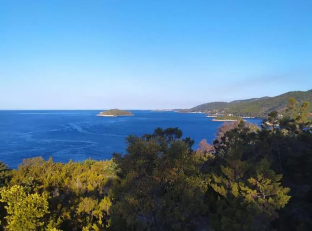 Seafront Charming Apartments Kosirina