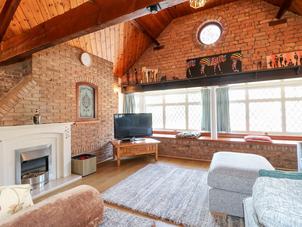 Elm Tree Cottage
