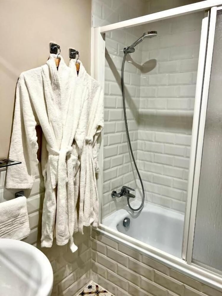 Hostal Boutique La Canonja