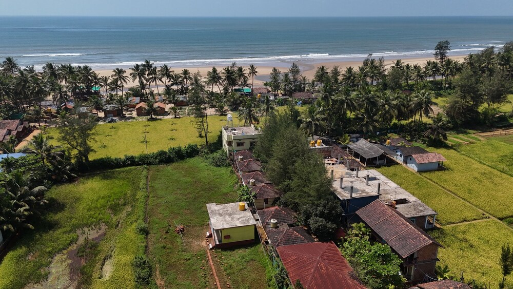 Omisha Beach Stay