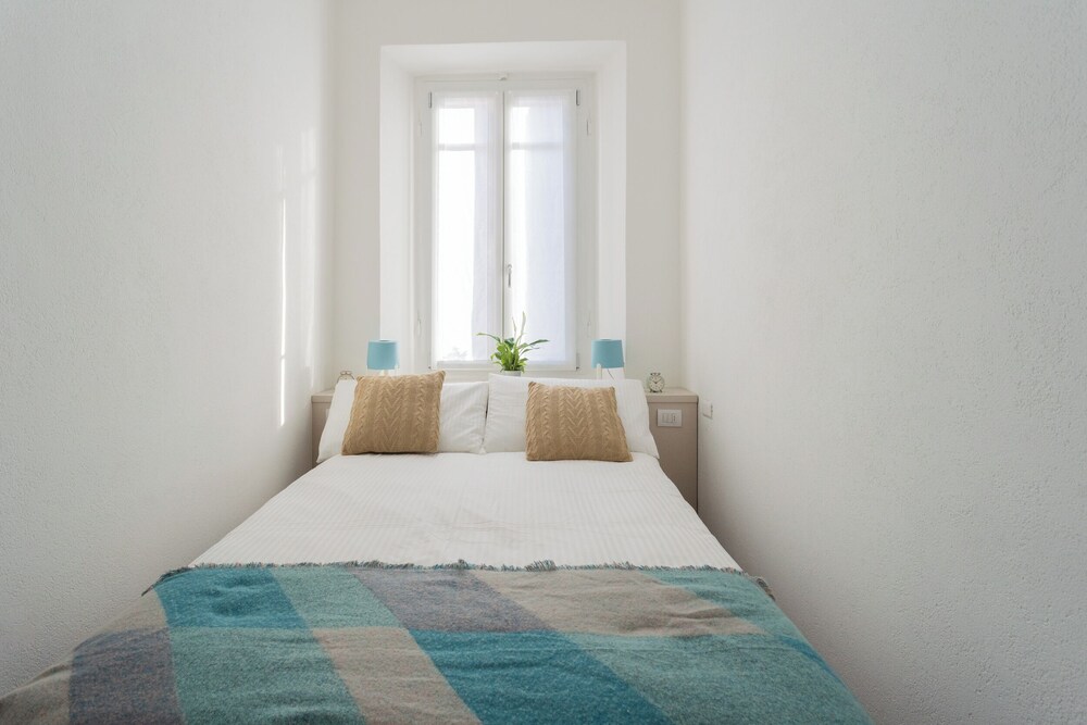 Via Anzi Como Apartments by Rent all Como