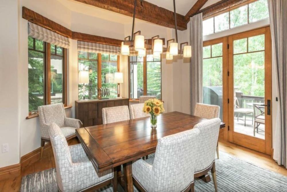 Vail_gore_creek_bergrose_5bd