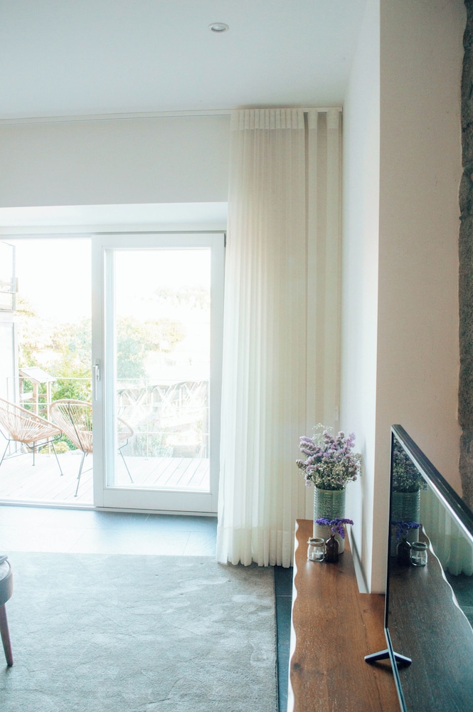 Stay In Apartments - D. Hugo 23