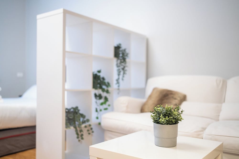 Bramante Luxury Apartments by InnStay