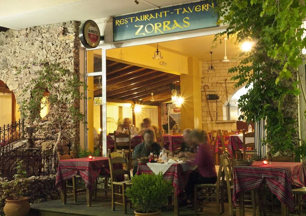 Zorbas Hotel