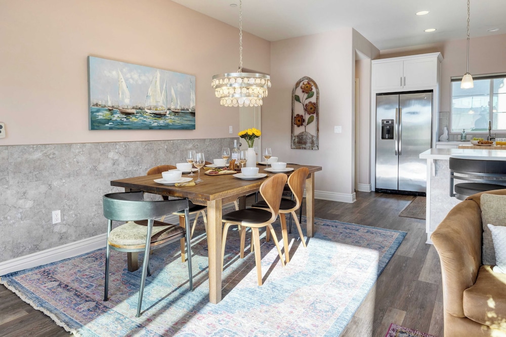 Casa do Sol by Avantstay Rooftop Deck w/ Ocean Views 2 Blocks to Beach!