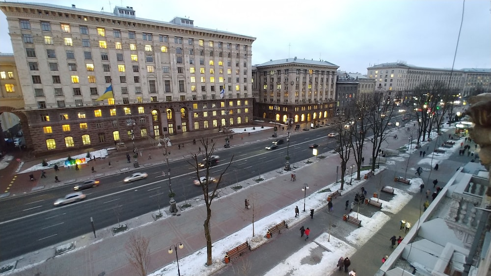 Kyiv Apartments