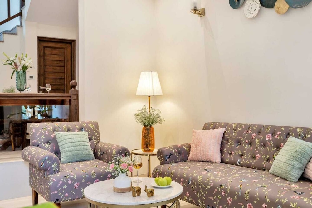 AquaVista Assagao Residency