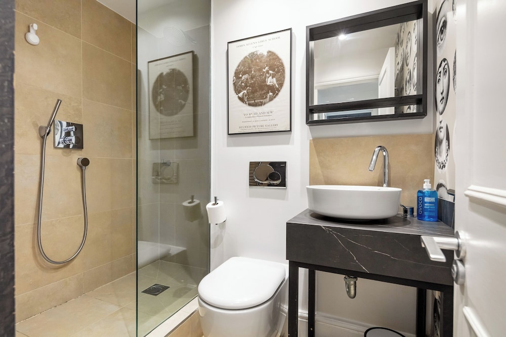 Urban Chic penthouse in Covent Garden