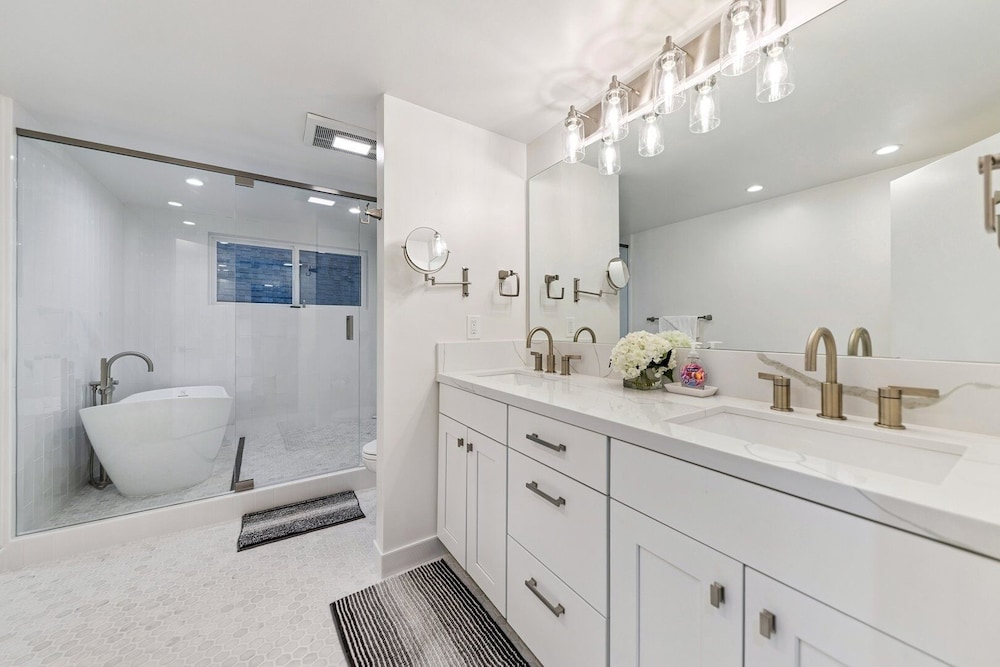 1928 Marconi Way 3 Bedroom Home