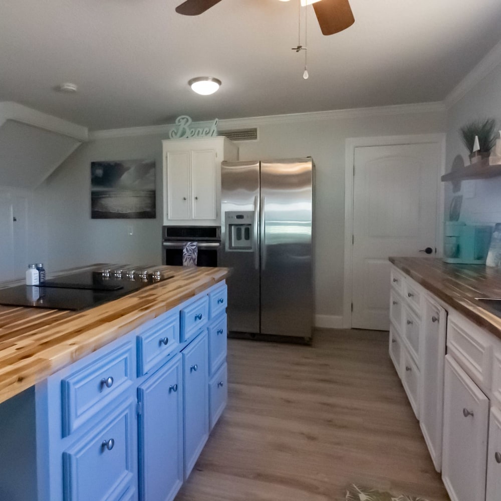 Gulf Adventures and Beachfront Relaxation Awaits