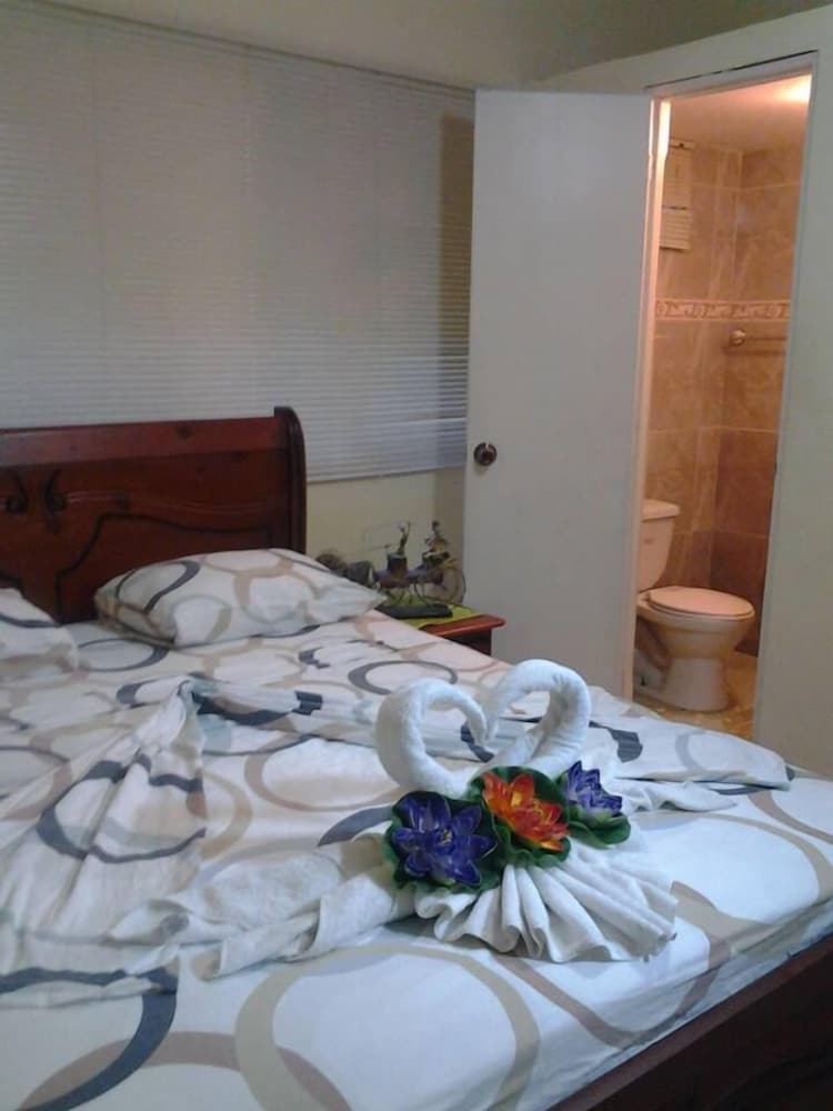 Adam Suites