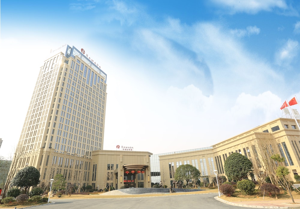 Ramada Yiyang Taojiang