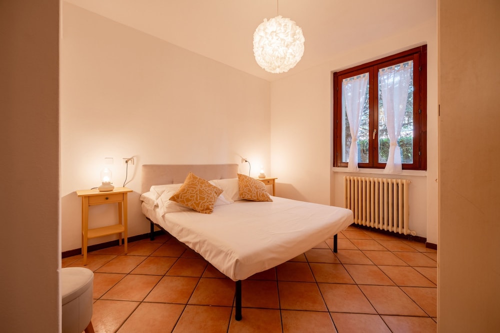 Cascine Trilocale con Terrazza by Wonderful Italy