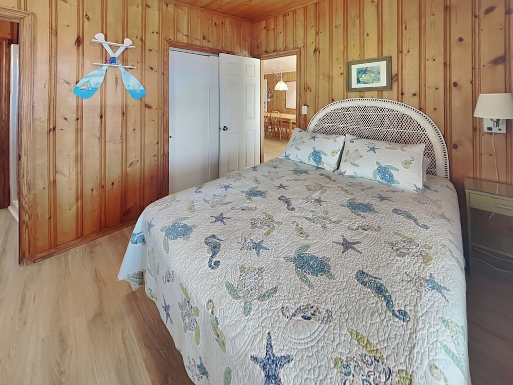 Mamaw's Spot by Topsail Realty