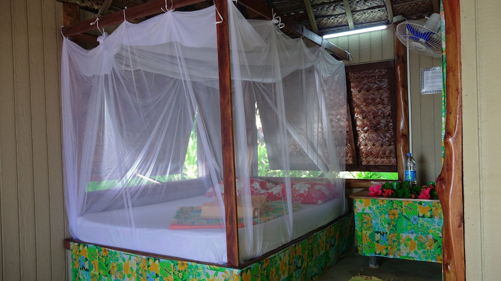 Tetamanu Village 59