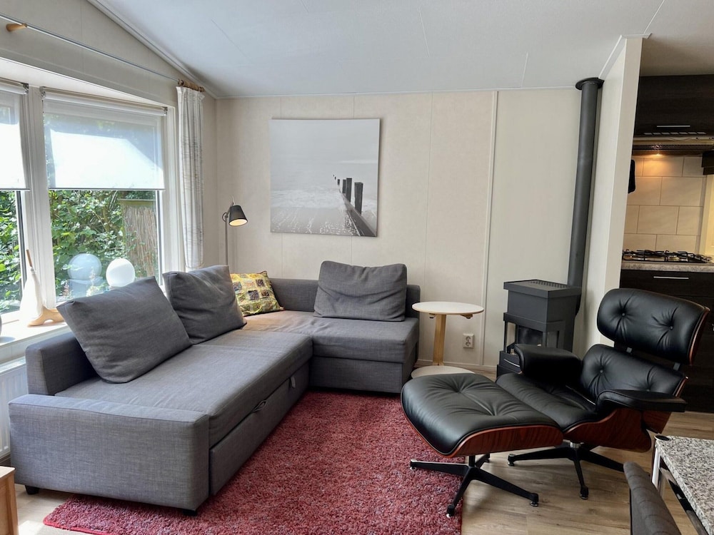 Small Family Chalet Close to Beach