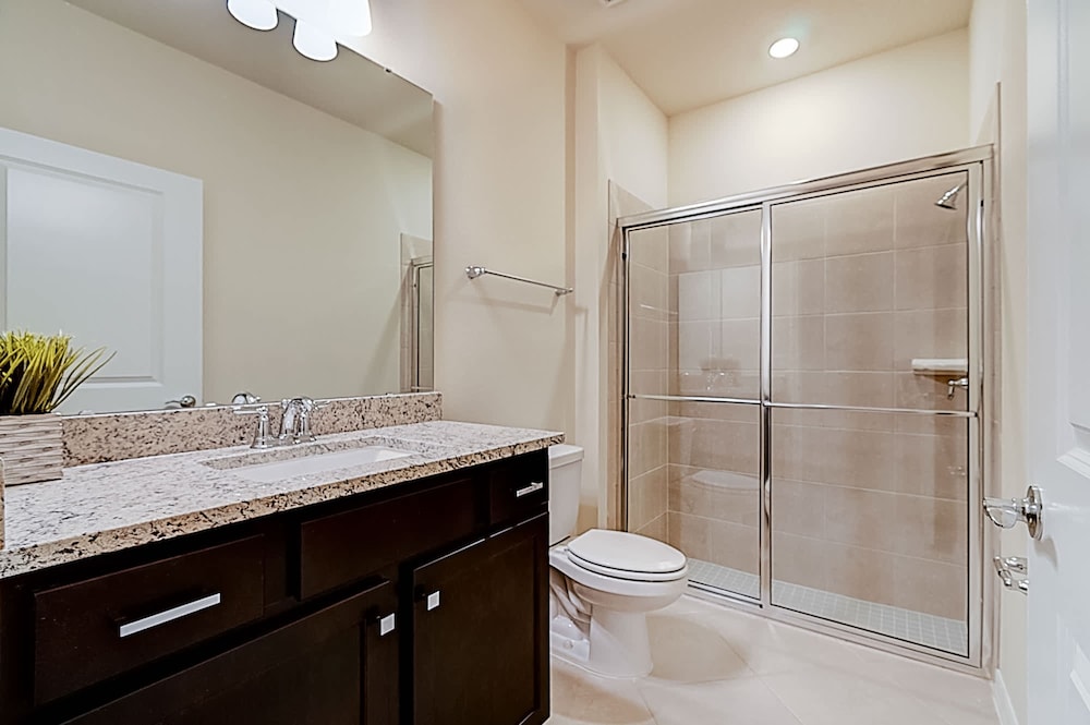 16101 Dream Home Perfect for Families Near Disney Water Parks