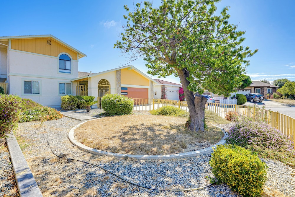 Vallejo Vacations - Vallejo Home w/ Spacious Deck, Hot Tub Views - Property Image 9