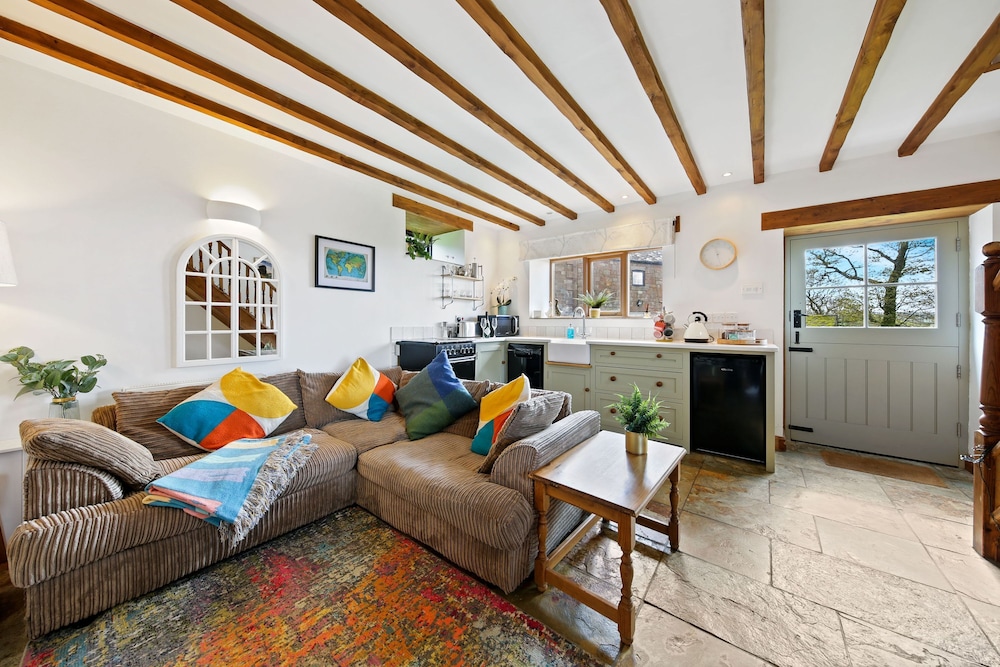 Host Stay Little Barn - Upper Hulme