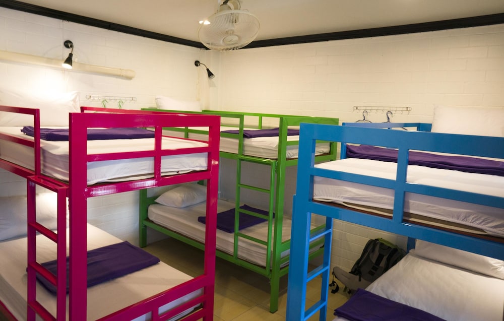 Summer Guesthouse & Hostel
