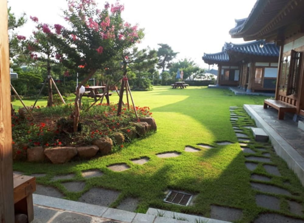 Sun Rise Pension