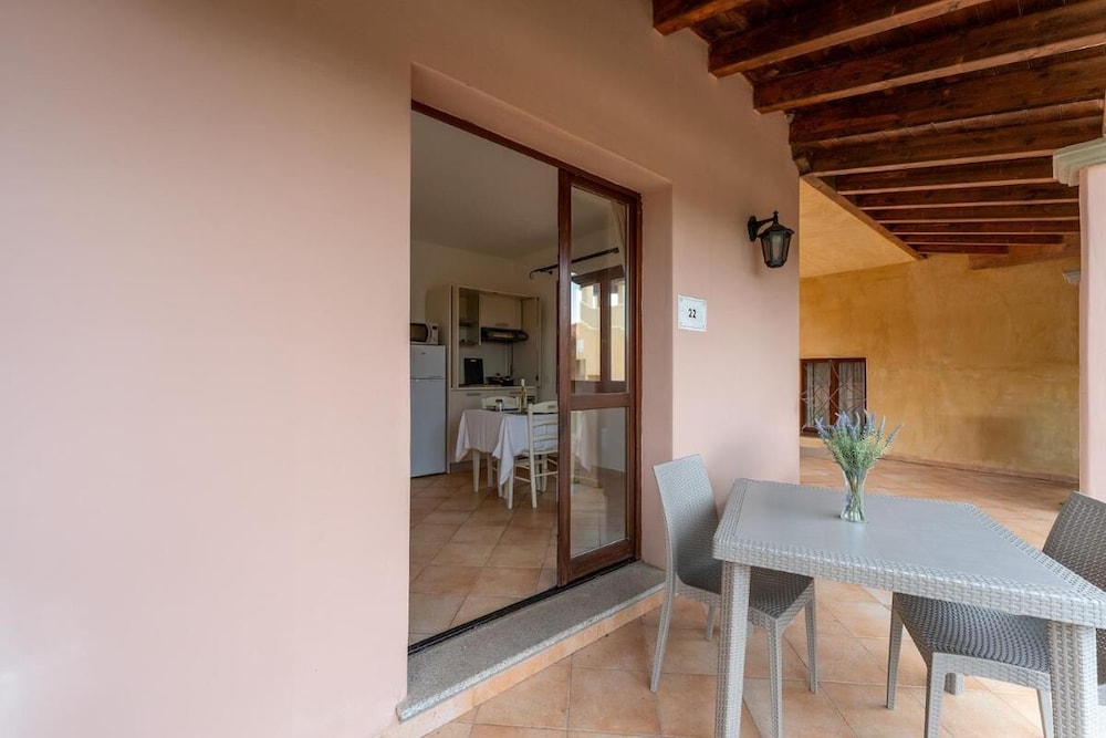 Relaxing Residence Baia dei Mirti B4 1 Bedroom Apartment Sleeps 4 -bilo-4