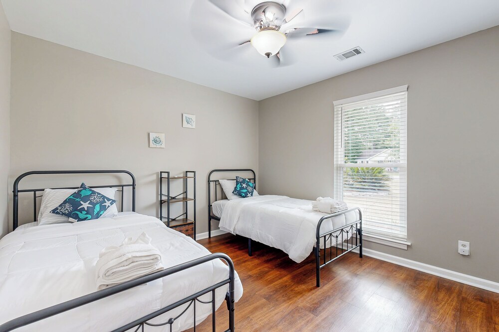 Charming Rincon Home w/ Large Yard & AC