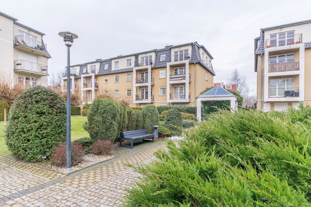 Dom & House - Apartments Parkur