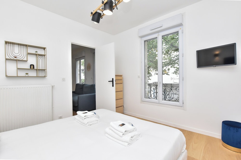 Authentic Apartment - 1br/6p - Saint-fargeau